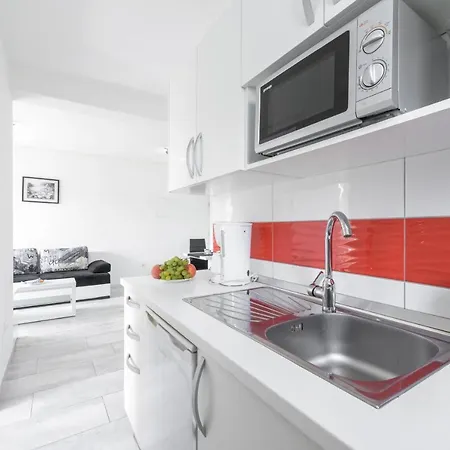 Holiday home Iva *